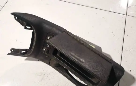 Toyota Avensis T250 Glove box 5563005010 55630-05010
