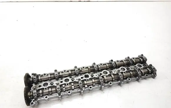 BMW 3 E90 E91 Camshaft 7800044 8509121 8509120