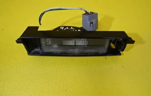 Toyota Yaris Number plate light