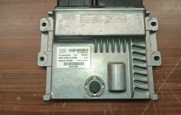 Citroen DS5 Engine control unit/module 9804828580 28402641 9808270880