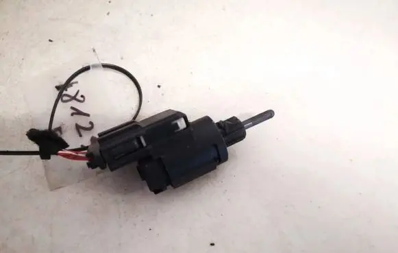 Audi A6 S6 C6 4F Brake pedal sensor switch 3b0945511c