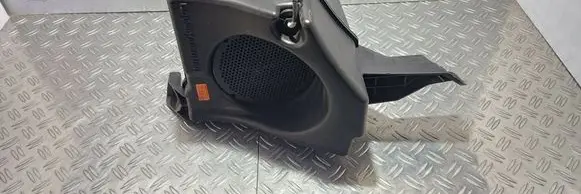 Mercedes-Benz ML W164 Subwoofer speaker A1648202202 7969AA 18564088B