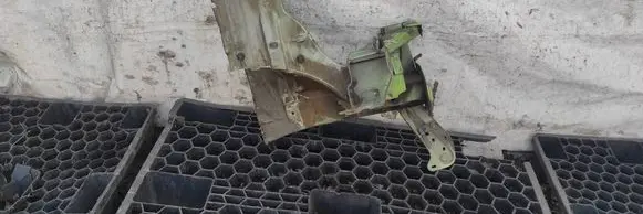 Peugeot 1007 Front quarter panel 