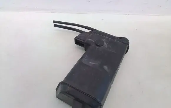 Opel Zafira B Active carbon filter fuel vapour canister 13146518