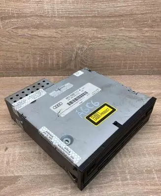 Audi A8 S8 D3 4E CD/DVD changer 4E0035111A 4E0910111E