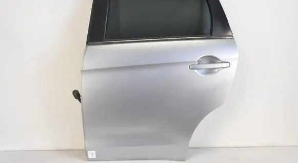 Mitsubishi ASX Rear door 