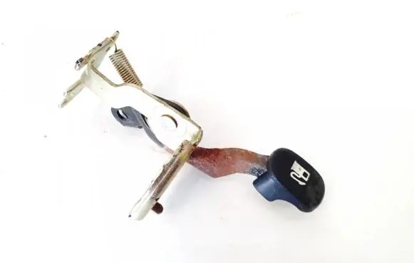 Hyundai Getz Fuel tank opening switch 