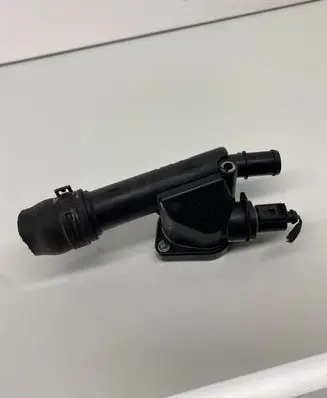 Volkswagen Caddy Engine coolant pipe/hose 03G121132