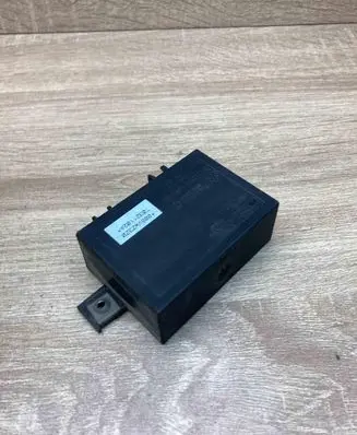 Volkswagen Golf III Immobilizer control unit/module 1H0953257BB 5WK4678