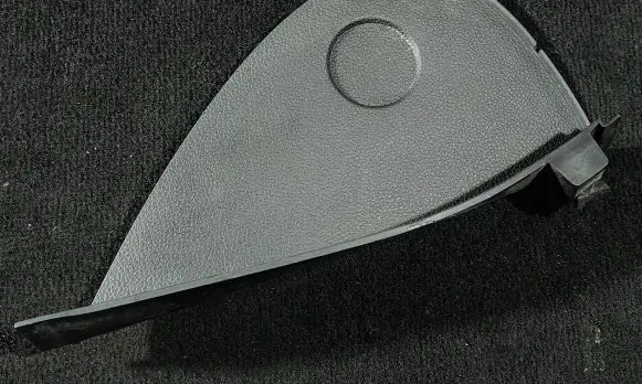 BMW 1 E81 E87 Dashboard side end trim 9124920 11242010