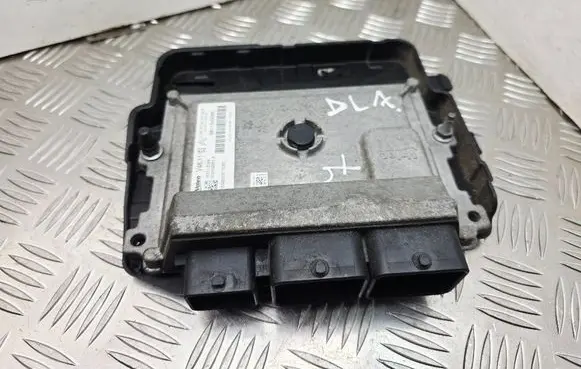 Peugeot 208 Engine control unit/module 9811545080 V29059263A