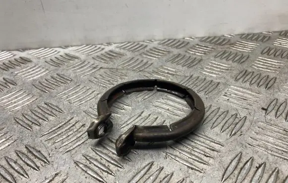 BMW 3 F30 F35 F31 Muffler pipe connector clamp 8512137