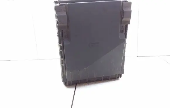 Volkswagen PASSAT B6 Fuse module 3C0937125 63592777