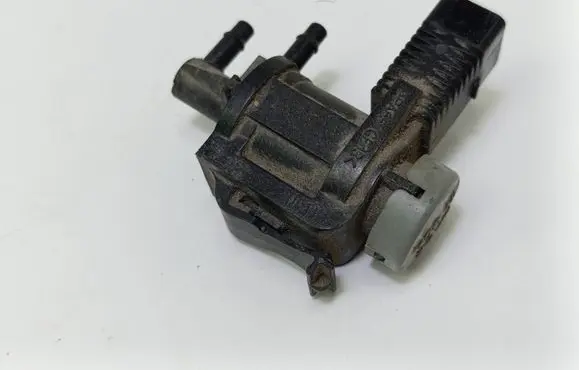 Volkswagen Sharan Turbo solenoid valve 1J0906283C