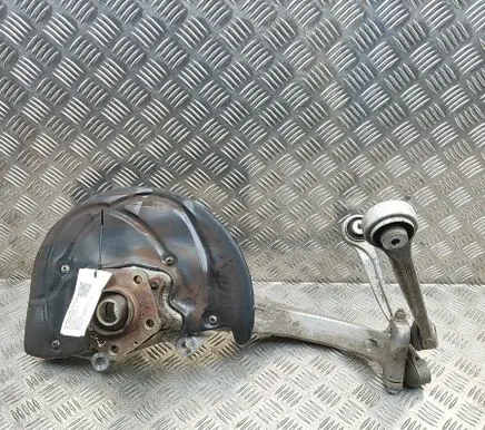 Audi Q7 4M Front wheel hub 4M0407241J 4M0407559