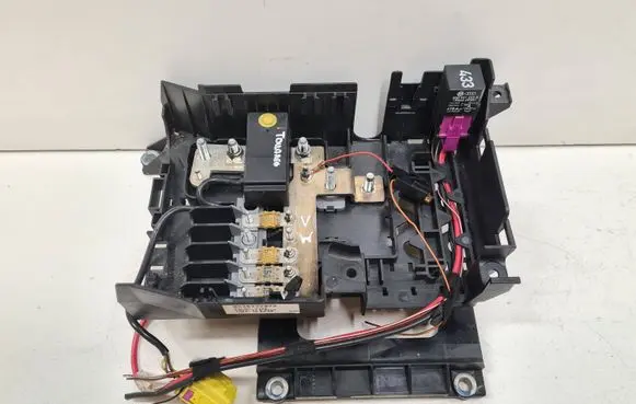 Volkswagen Touareg I Fuse box set 7L0937548C 7L0937555A 3D0951253A