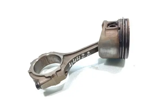 Renault Laguna II Piston with connecting rod 