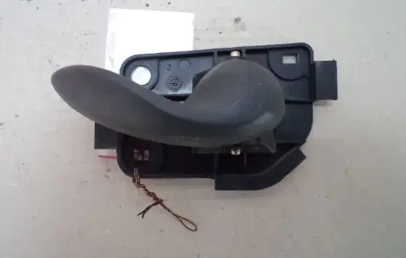Fiat Punto (188) Front door interior handle