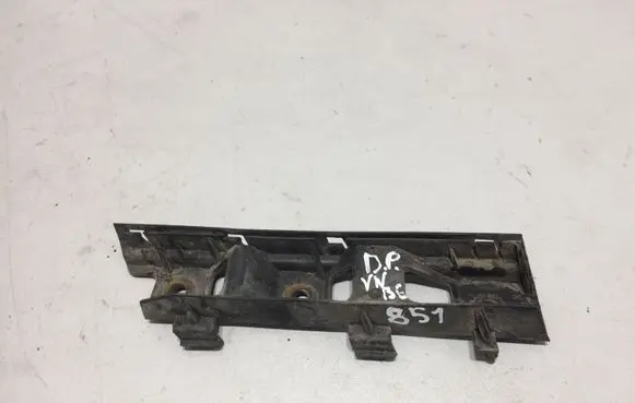 Volkswagen PASSAT B6 Front bumper mounting bracket 3C0807184