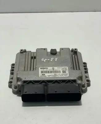 Hyundai i30 Engine control unit/module 391132A408 1039S44692 0281017215