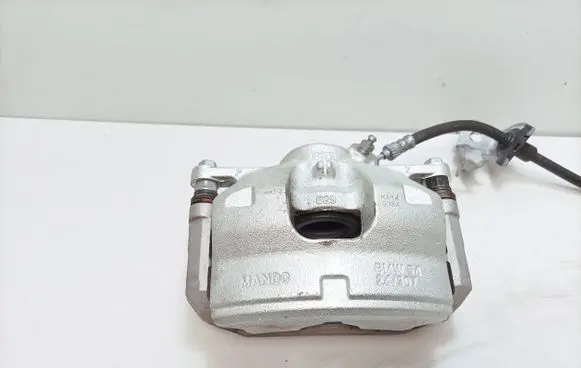 BMW 2 Active Tourer U06 Front brake caliper 8846689 8847195