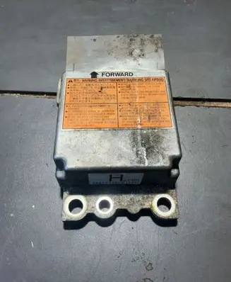 Nissan X-Trail T30 Airbag control unit/module 988209H600 010906