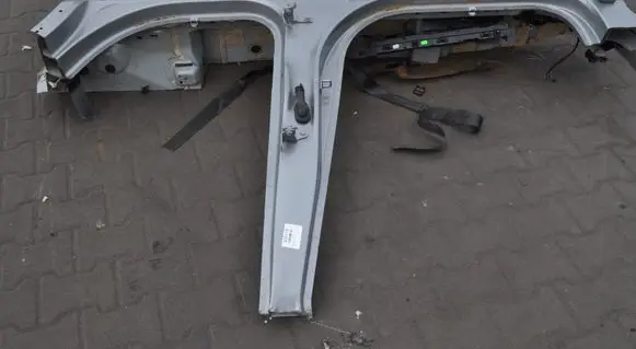Ford Kuga III Side car body part 