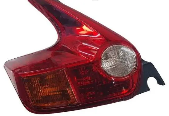 Nissan Juke I F15 Rear/tail lights 14190-l