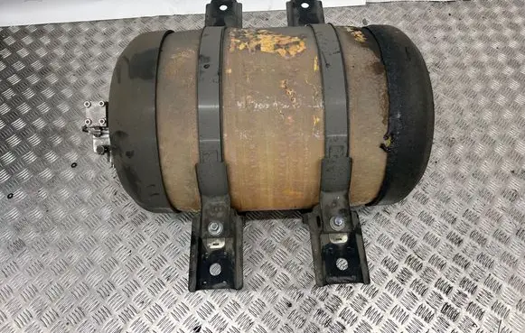 Toyota Mirai Fuel tank 