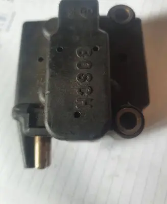 Mercedes-Benz C AMG W202 Fuel pressure regulator 243702007