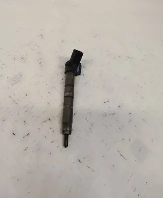 Mercedes-Benz E W213 Fuel injector A6540700187