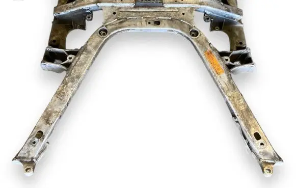 BMW 7 E65 E66 Front subframe 6752293 6752294 2121644