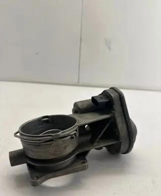 Volkswagen Phaeton Throttle valve 07Z128069A