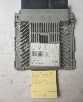 Audi A6 C7 Engine control unit/module 4G0907551A