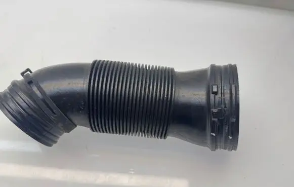 Cupra Formentor Air intake duct part 5Q0129684D