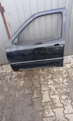 Volkswagen PASSAT B4 Front door