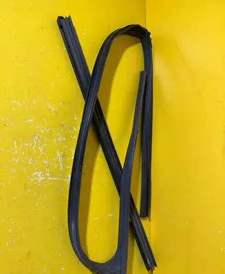 Mazda CX-5 II Rubber seal loading door KB7W73605