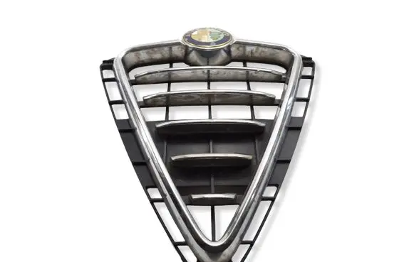 Alfa Romeo Giulietta Front bumper upper radiator grill 156085889 B634