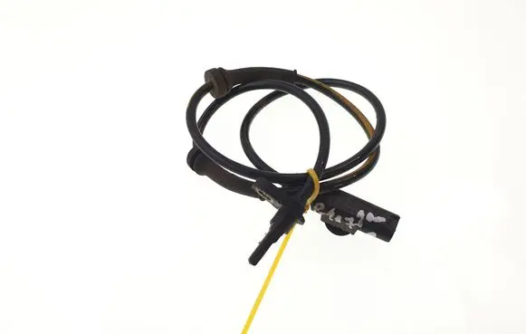 Peugeot 107 ABS brake wheel speed sensor 895420H010 0265007687