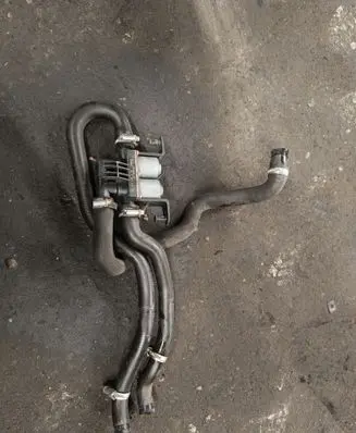 BMW X5 E53 Coolant heater control valve 64116906652