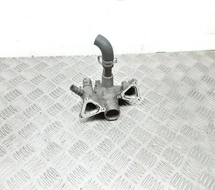 Lexus IS 220D-250-350 Thermostat/thermostat housing 8942233030