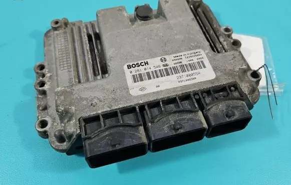 Renault Megane III Engine control unit/module ECU 0281014546 IMPRK1564392