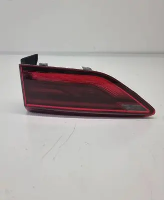 Volkswagen Golf VIII Tailgate rear/tail lights 5H0945094D 81980202
