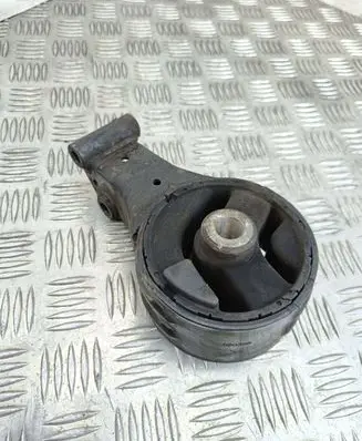 Opel Signum Engine mount bracket