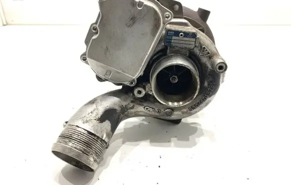 Audi A6 S6 C6 4F Turbo 059145702M