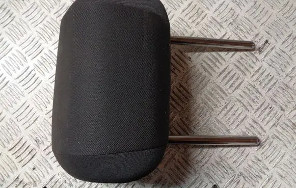 Opel Astra J Rear seat headrest 