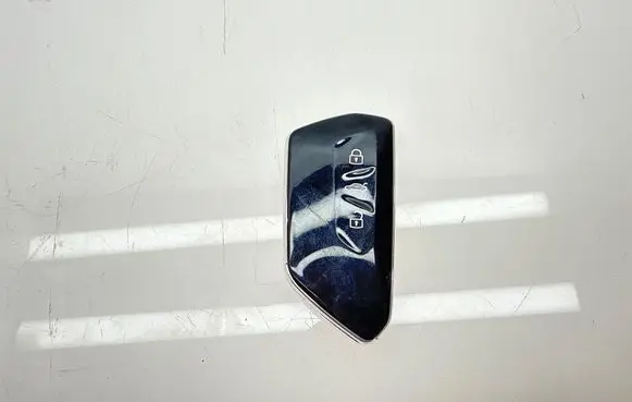 Volkswagen ID.4 Ignition key/card 