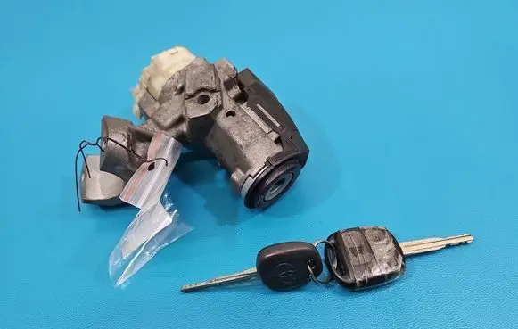 Toyota Corolla Verso E121 Ignition lock 8978313010 IMPRK1608222