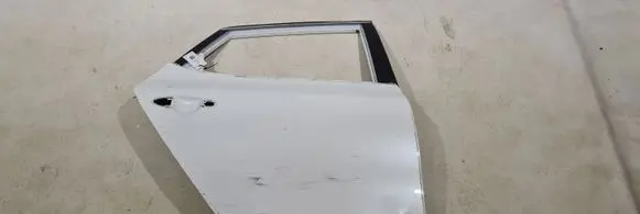 KIA Ceed Rear door