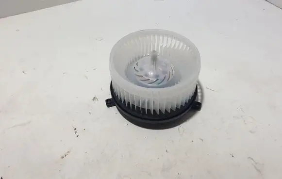 Chrysler Pacifica Heater fan/blower LB580002 68308952AA